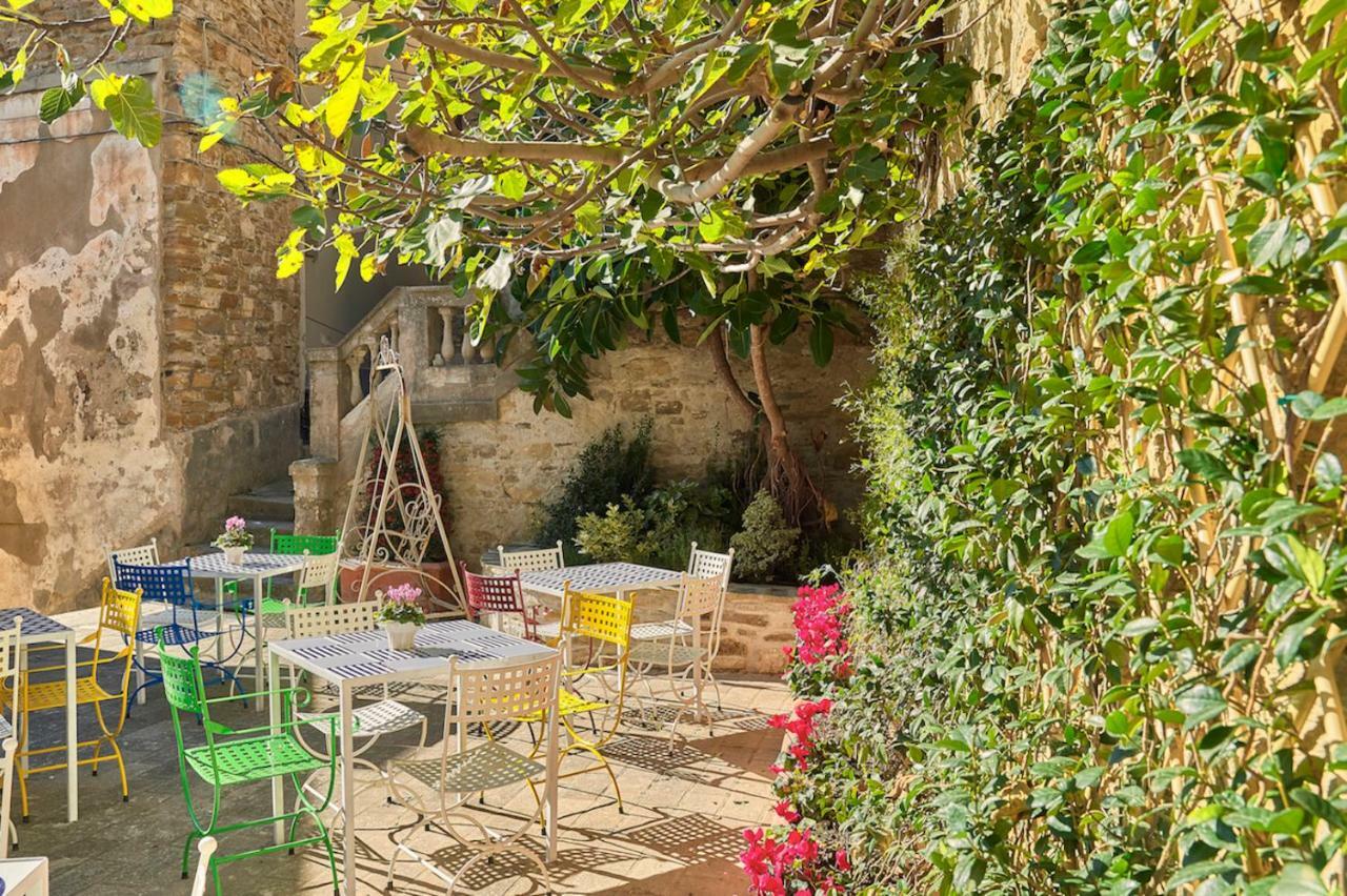 Palazzo Gentilcore 3*